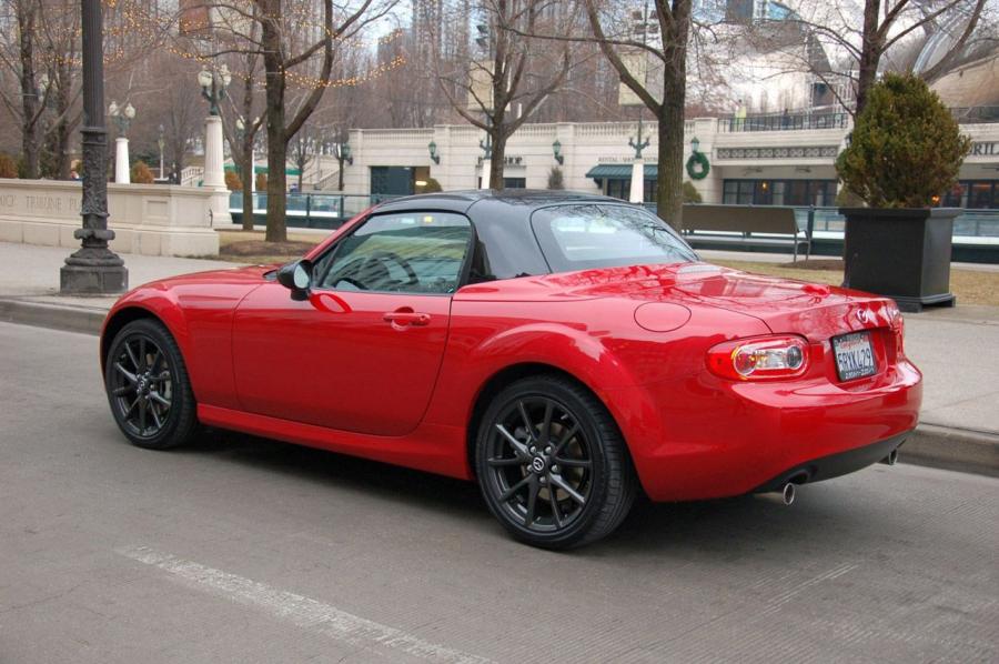  Mazda MX-5 Miata Special Edition 2012 года  (фото 30 из 31)